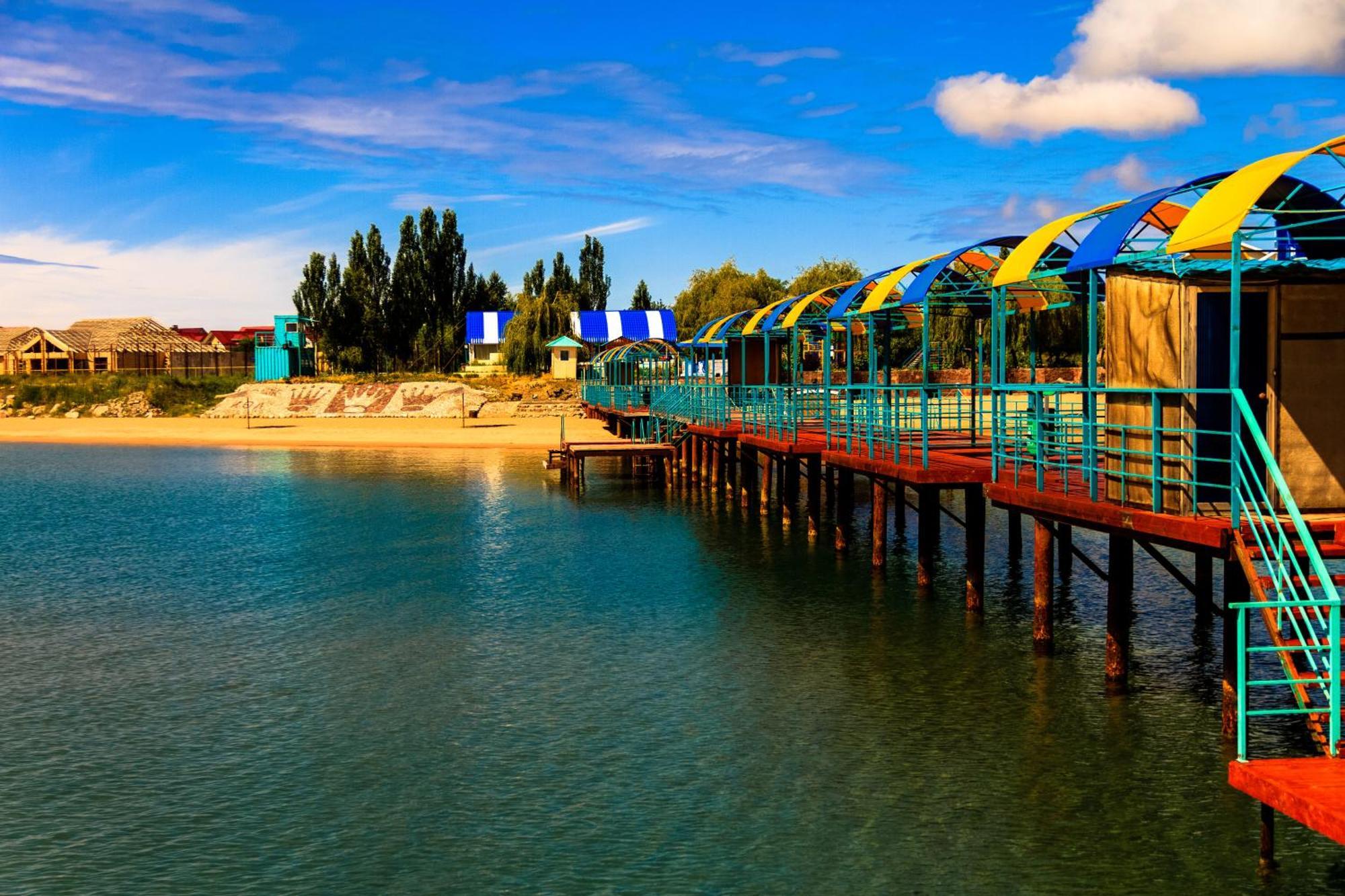 Tri Korony Otel Çolpan Ata Dış mekan fotoğraf