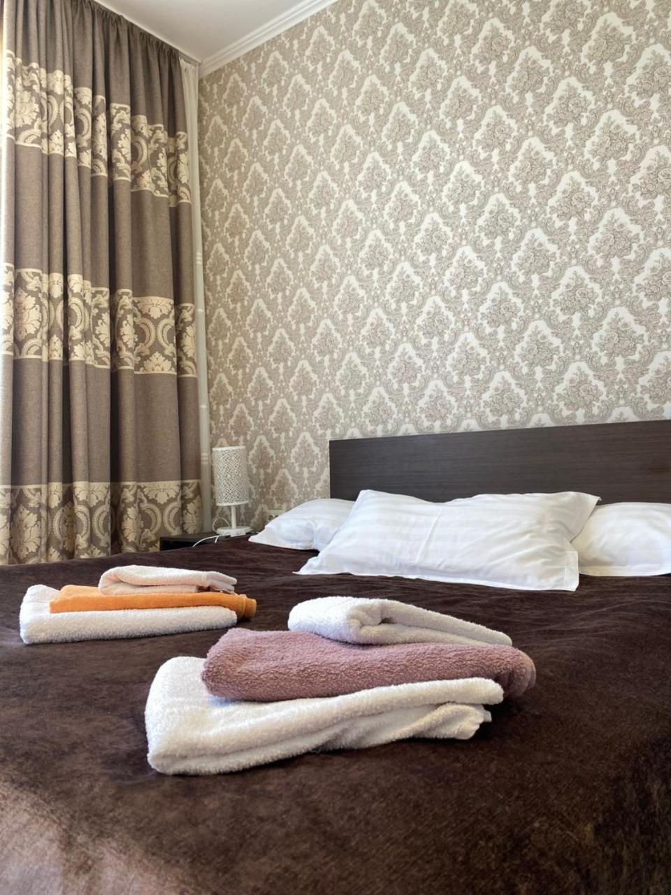 Tri Korony Otel Çolpan Ata Dış mekan fotoğraf