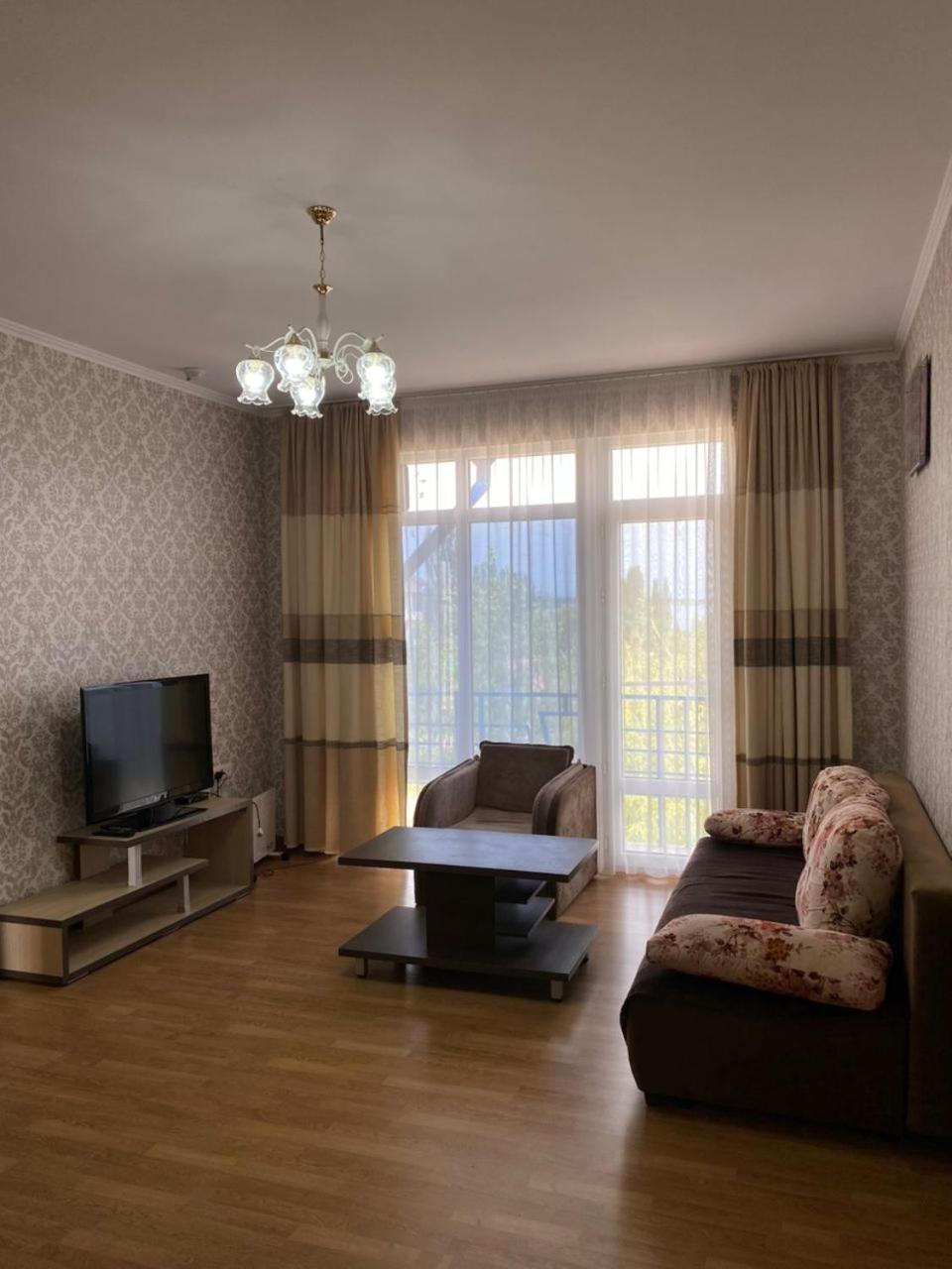Tri Korony Otel Çolpan Ata Dış mekan fotoğraf
