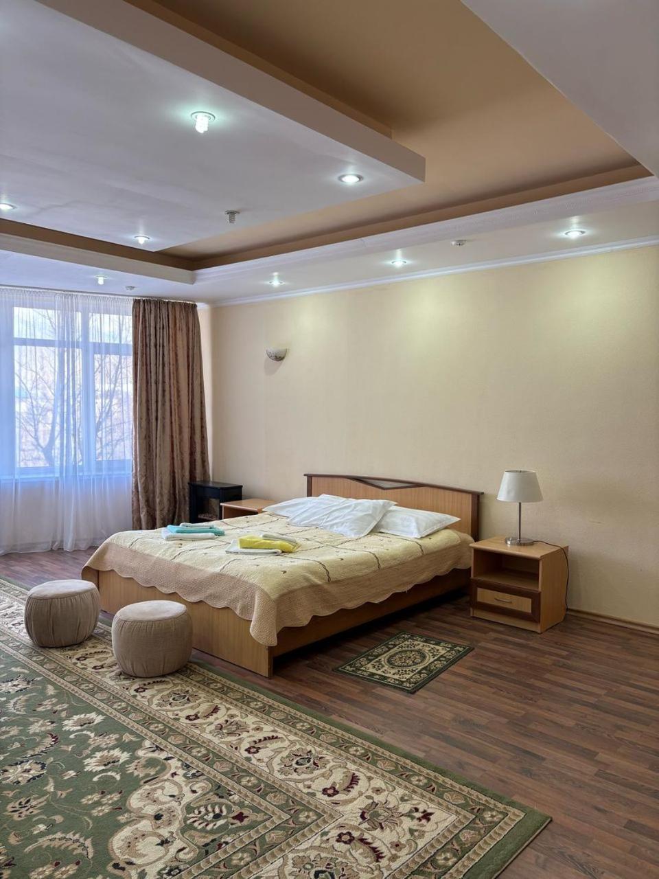 Tri Korony Otel Çolpan Ata Dış mekan fotoğraf