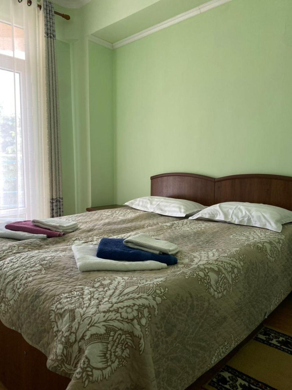 Tri Korony Otel Çolpan Ata Dış mekan fotoğraf