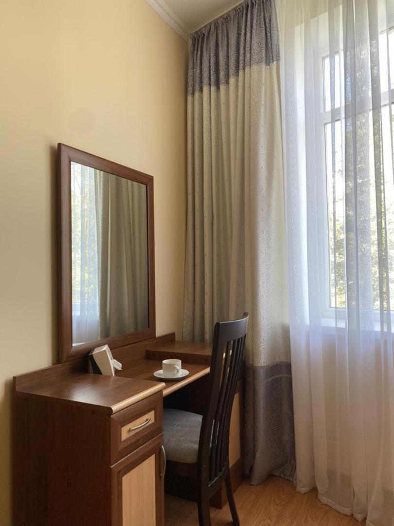Tri Korony Otel Çolpan Ata Dış mekan fotoğraf